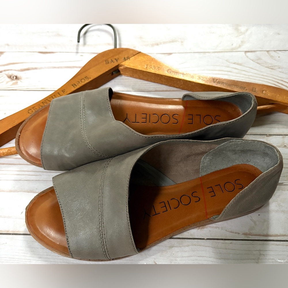 Sole society leather sandals